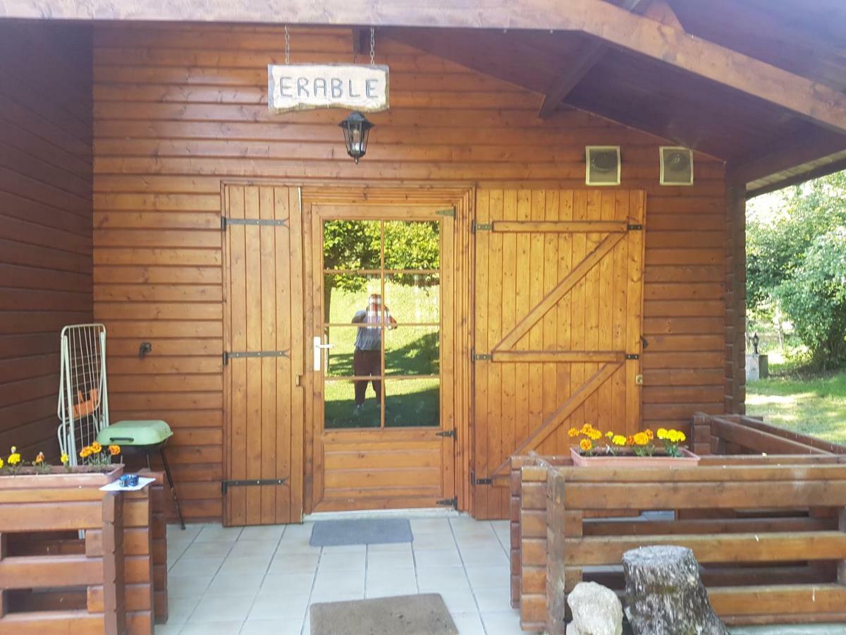 Les Chalets De Montorgueil Saurat Экстерьер фото