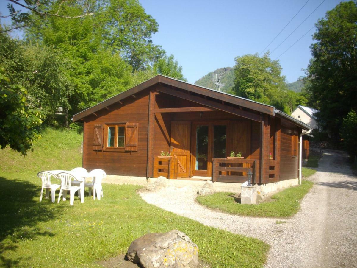 Les Chalets De Montorgueil Saurat Экстерьер фото